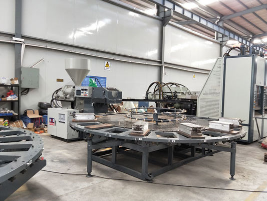 Muffa della scarpa di 1 persone sola che rende a macchina 12/16/20/24 di stazione per il materiale SEBS/dei pp