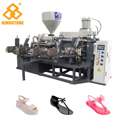 Un sandalo rotatorio automatico di colore che fa macchina per le scarpe di plastica della gelatina